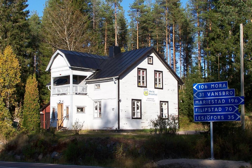 Route 26 Bed & Breakfast Laxtjarn Luaran gambar